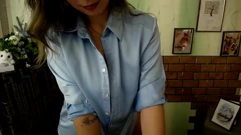 Vanessa online show from 01-24-25, 09:06