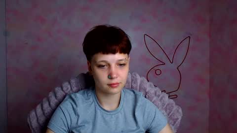Snapshot of vanessa_lissme chatting on 06-19-26, 05:12 Vanessa online show from 06-19-26, 05:12
