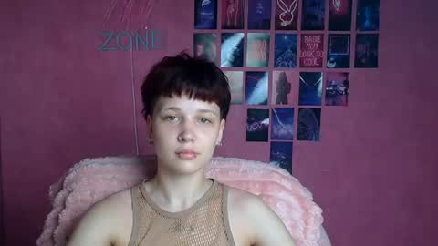 Snapshot of vanessa_lissme chatting on 06-22-26, 11:07 Vanessa online show from 06-22-26, 11:07