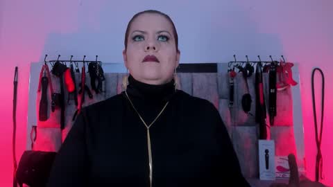 Vanessa online show from 01-06-26, 12:20