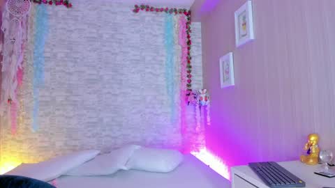 Vanessa online show from 04-04-26, 11:51