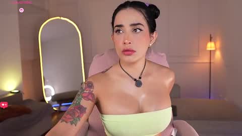 Snapshot of vanessa_sexxy chatting on 10-07-25, 01:36 vanessa sexxy online show from 10-07-25, 01:36