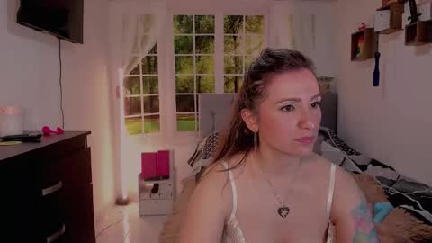 Vanessa online show from 05-31-26, 09:16