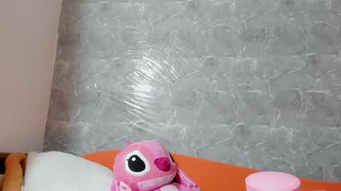 Snapshot of vanessaadol chatting on 02-04-25, 11:16 vanessaadol online show from 02-04-25, 11:16