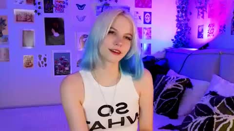 Snapshot of vanessaaustin chatting on 06-28-26, 02:45 Vanessa online show from 06-28-26, 02:45