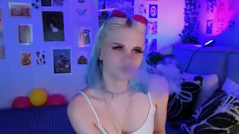 Snapshot of vanessaaustin chatting on 07-01-26, 02:51 Vanessa online show from 07-01-26, 02:51