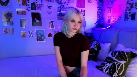 Snapshot of vanessaaustin chatting on 07-06-26, 03:03 Vanessa online show from 07-06-26, 03:03