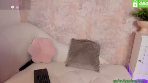 V online show from 07-15-26, 02:00