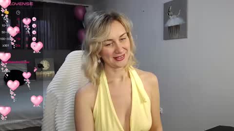 Snapshot of vanessakleiner chatting on 03-03-25, 06:04 Vanessa online show from 03-03-25, 06:04