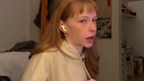 Vanessa  online show from 12-04-24, 05:38