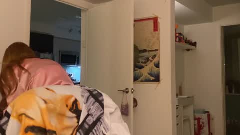 Vanessa  online show from 12-15-24, 08:52