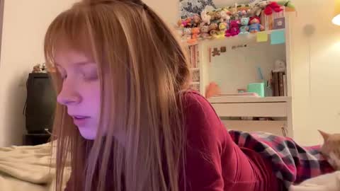 Snapshot of vanessapark chatting on 02-24-26, 05:05 Vanessa online show from 02-24-26, 05:05