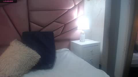 Vanessa  online show from 03-28-26, 12:21