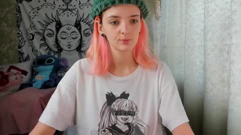 Snapshot of vanilla_arya chatting on 02-06-25, 08:07 Adelina online show from 02-06-25, 08:07