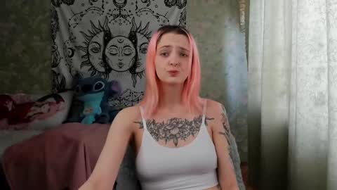 Snapshot of vanilla_arya chatting on 02-16-25, 07:59 Adelina online show from 02-16-25, 07:59