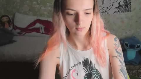 Snapshot of vanilla_arya chatting on 10-11-25, 11:09 Adelina online show from 10-11-25, 11:09