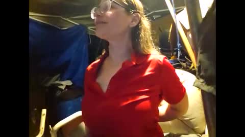 Britneywhitney online show from 12-16-25, 10:42