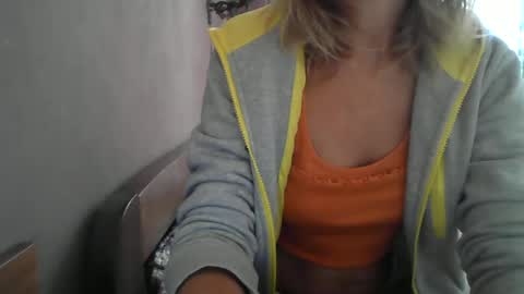 vanillachika205 online show from 07-06-26, 11:29