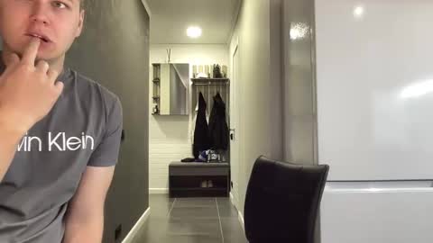 Snapshot of vanilladirtybitch chatting on 09-09-25, 03:55 vanilladirtybitch online show from 09-09-25, 03:55