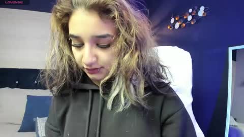 vanillafairy_ online show from 06-26-26, 05:06