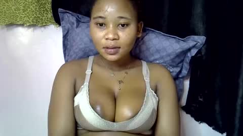 Snapshot of vanillavenus chatting on 11-23-25, 11:26 vanillavenus online show from 11-23-25, 11:26