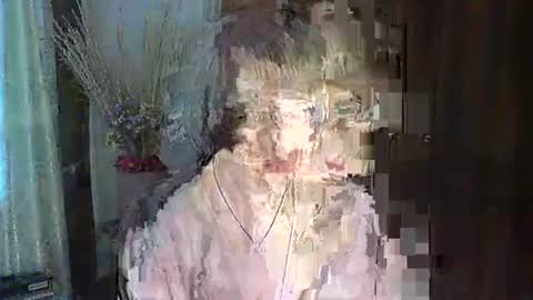 Snapshot of vanillaxcreamy chatting on 01-13-25, 12:24 Vanillaxcreamy online show from 01-13-25, 12:24