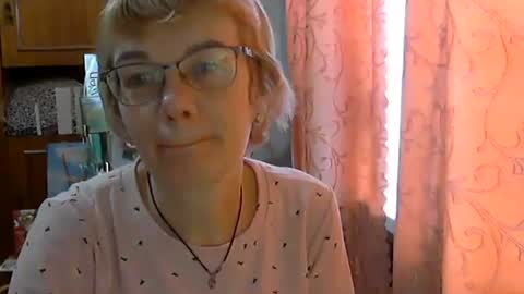 Snapshot of vanillaxcreamy chatting on 03-04-25, 11:19 Vanillaxcreamy online show from 03-04-25, 11:19