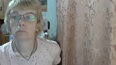 Snapshot of vanillaxcreamy chatting on 03-08-25, 04:28 Vanillaxcreamy online show from 03-08-25, 04:28