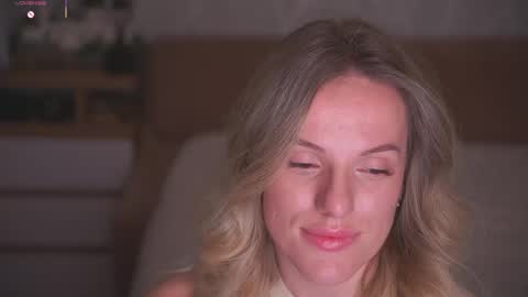 Sophie online show from 05-24-26, 10:04