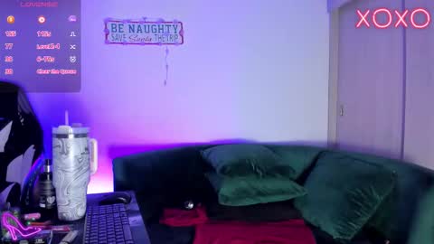 Megan Rosse online show from 01-12-26, 08:41