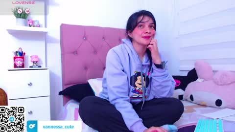 Vanesa online show from 09-19-25, 10:32