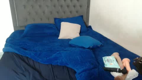 Vannesa online show from 12-07-24, 03:25