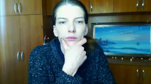 Snapshot of vanrey_ chatting on 02-28-25, 10:41 Vanessa online show from 02-28-25, 10:41