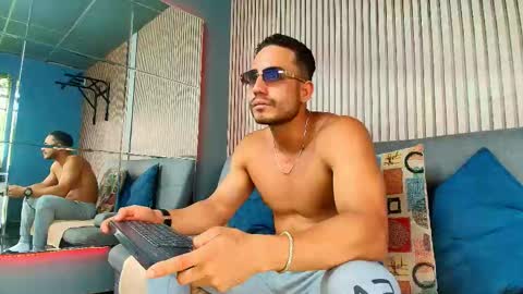 Vans Ross online show from 03-27-26, 07:13