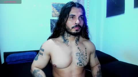 vanvelckan_ online show from 01-18-26, 05:44