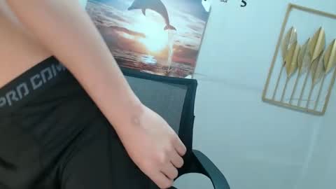 vanxxx2005 online show from 12-11-24, 07:14