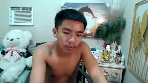 vanxxx2005 online show from 03-03-25, 07:49