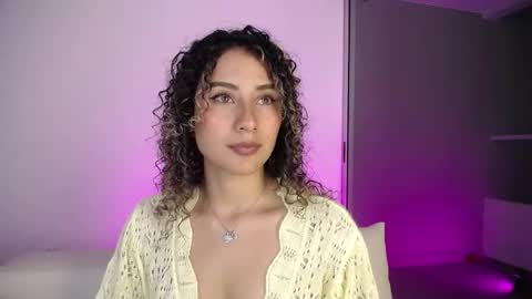 varenka_ivanova22 online show from 04-14-26, 05:35