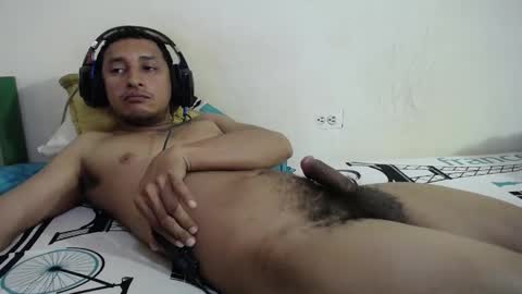 Snapshot of varmico chatting on 01-28-25, 10:23 Harold online show from 01-28-25, 10:23