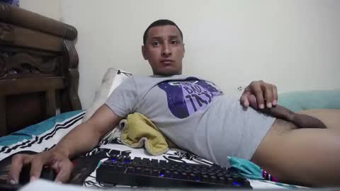 Snapshot of varmico chatting on 12-19-25, 09:16 Harold online show from 12-19-25, 09:16