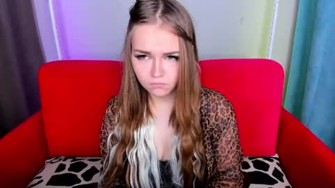Snapshot of vasilisalove chatting on 05-10-26, 08:30 VasilisaLove online show from 05-10-26, 08:30