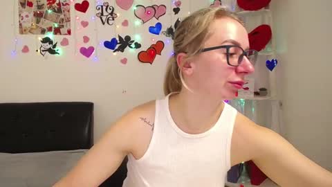 Snapshot of vasilisasii chatting on 03-10-25, 06:05 Vasilisa online show from 03-10-25, 06:05