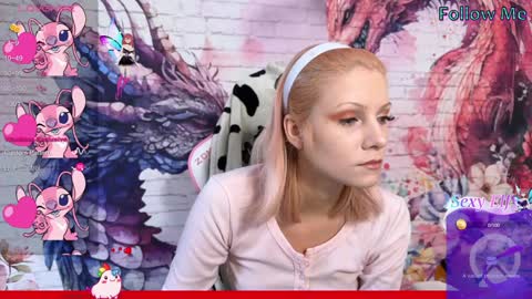 Snapshot of vasya_sylvia chatting on 12-05-24, 09:17 Vasya Sylvia online show from 12-05-24, 09:17
