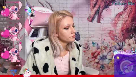 Snapshot of vasya_sylvia chatting on 12-07-24, 04:25 Vasya Sylvia online show from 12-07-24, 04:25