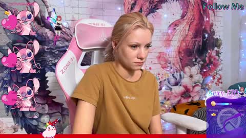 Snapshot of vasya_sylvia chatting on 12-09-24, 03:33 Vasya Sylvia online show from 12-09-24, 03:33