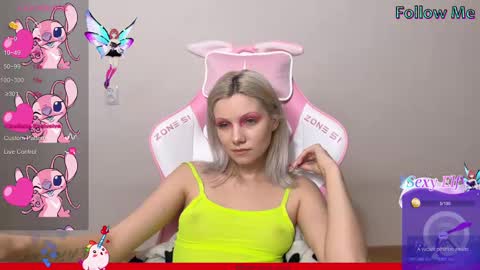 Snapshot of vasya_sylvia chatting on 02-12-25, 07:13 Vasya Sylvia online show from 02-12-25, 07:13