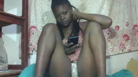 Snapshot of vayanah317 chatting on 09-22-25, 02:13 vayanah317 online show from 09-22-25, 02:13