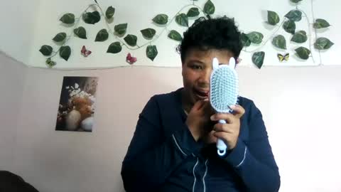 Vayannah online show from 06-28-26, 11:49