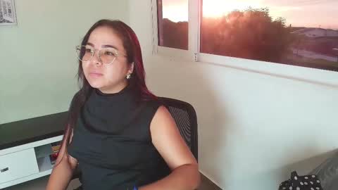 Victoria online show from 10-02-25, 11:06