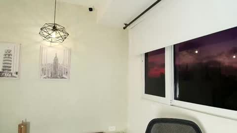 Victoria online show from 11-08-25, 10:37